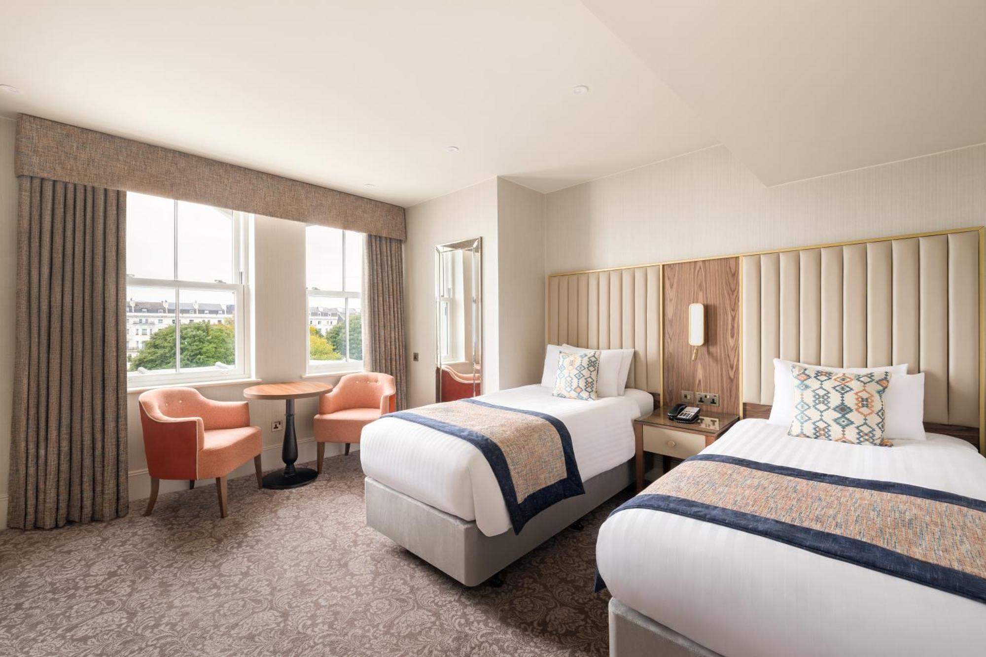 Voco The Clifton Folkestone By Ihg Hotell Exteriör bild