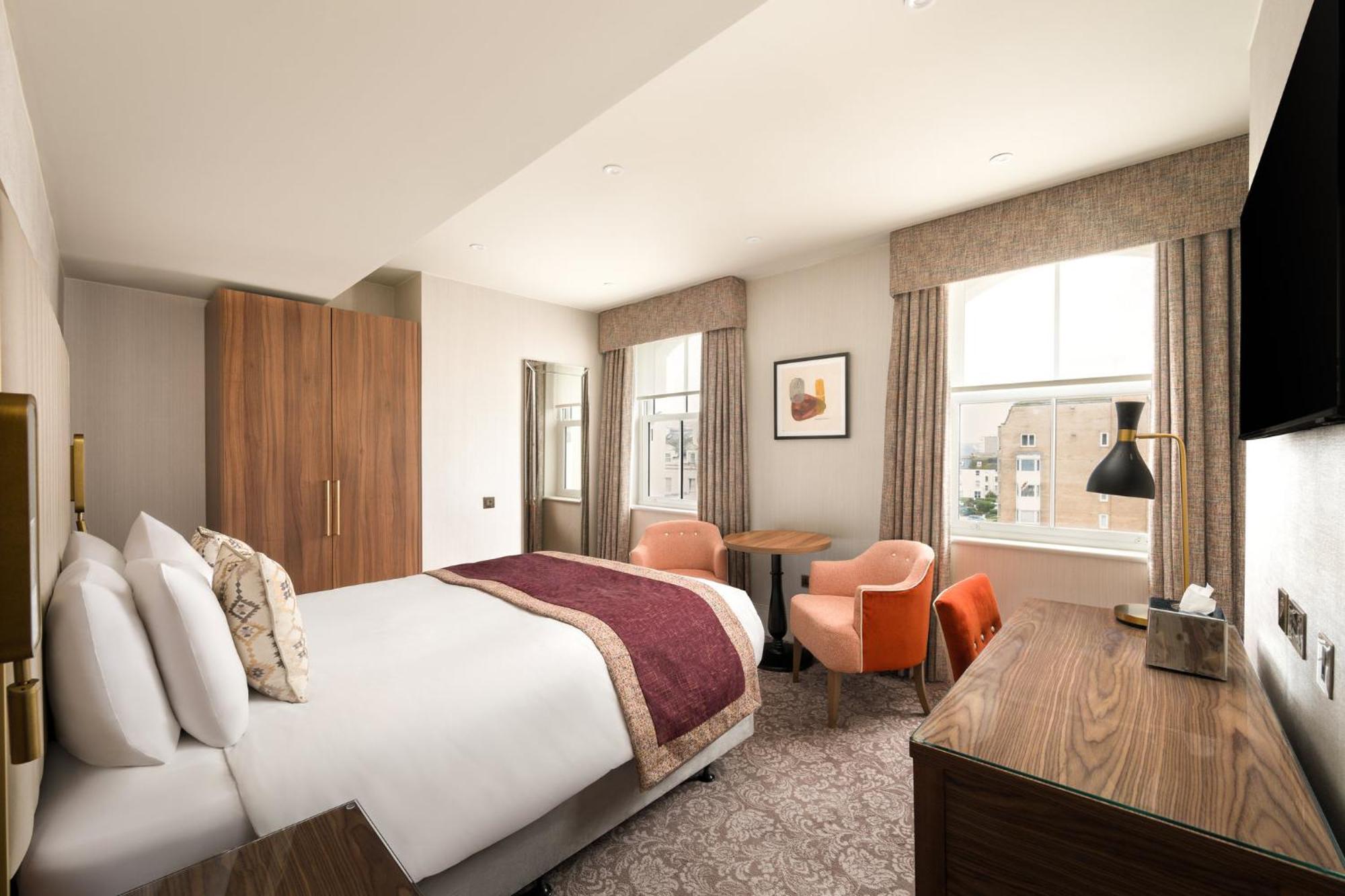 Voco The Clifton Folkestone By Ihg Hotell Exteriör bild